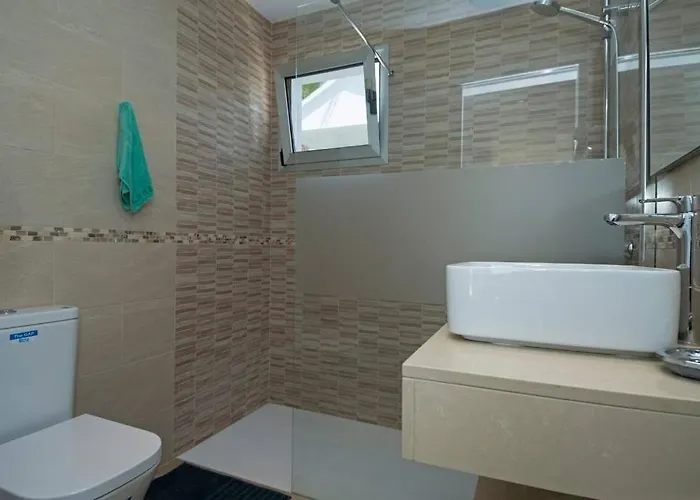 Costa Rica Apartment *